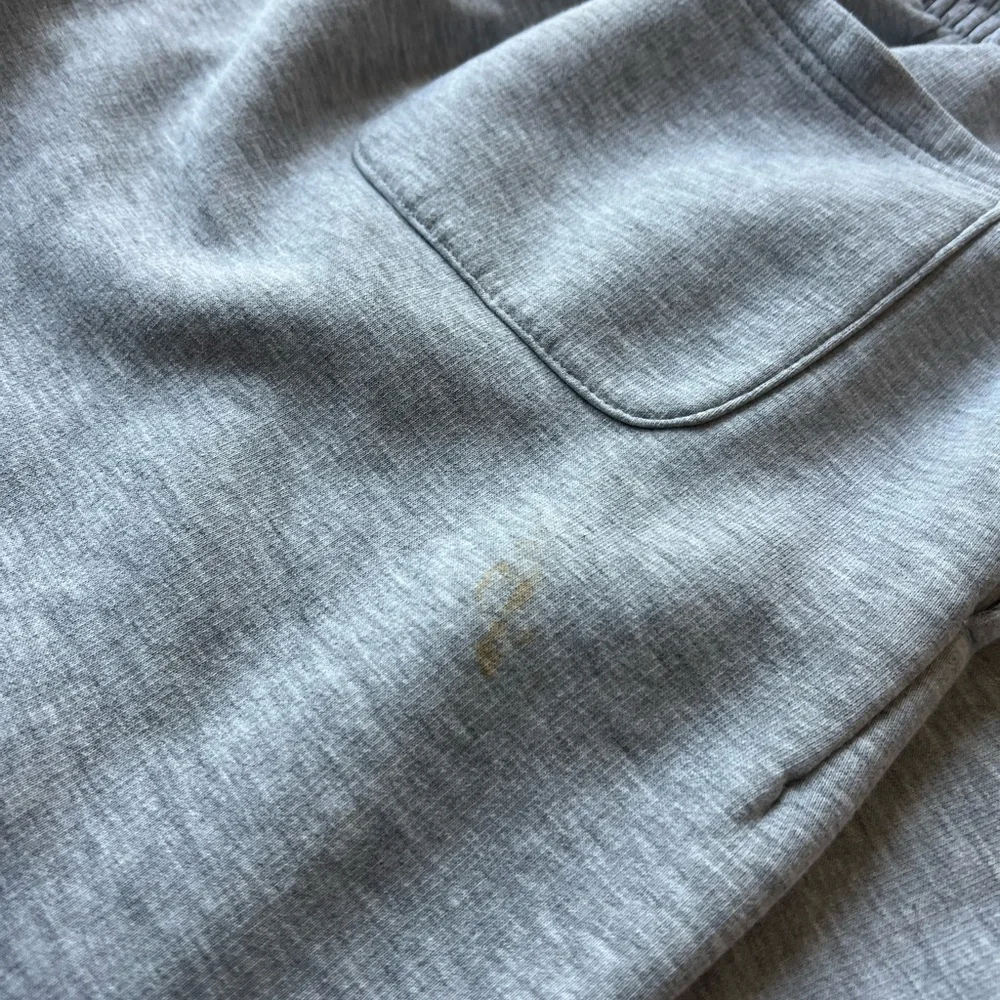 New Balance Heather Gray Joggers men’s small - Picture 3 of 4